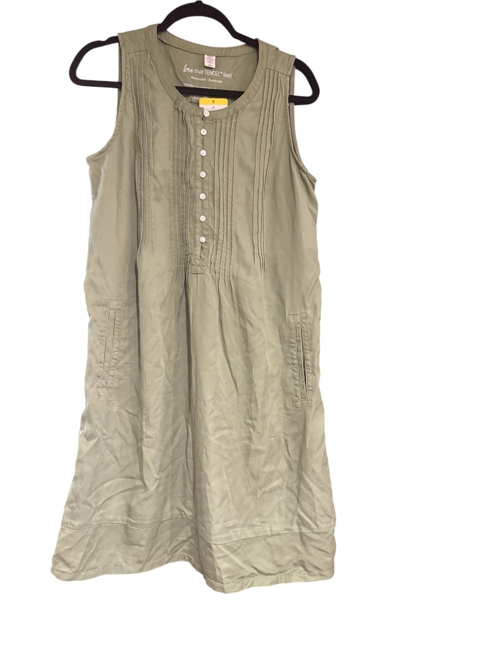 Coldwater Creek Light Sage Sleeveless Pintuck Dress
